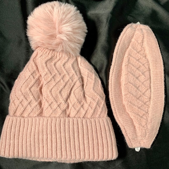 WINTER HAT - Picture 3 of 4